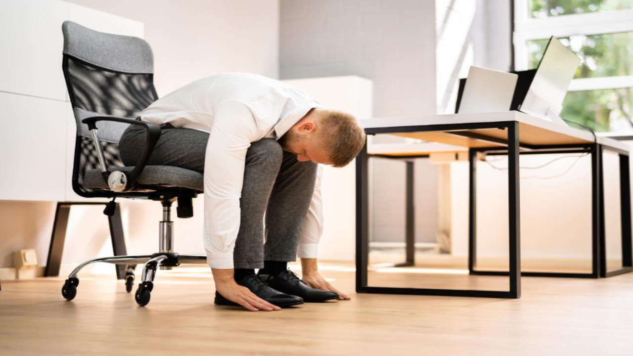 Yoga sul posto di lavoro